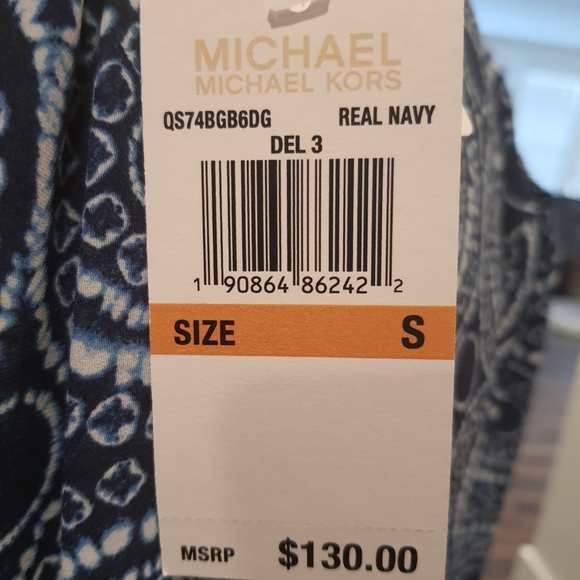 NWT! MICHAEL KORS BLUE PATTERN BLOUSE Size: Small - Picture 2 of 5